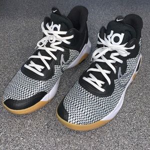 Nike KD Trey 5IX size 11.5 “Like New”